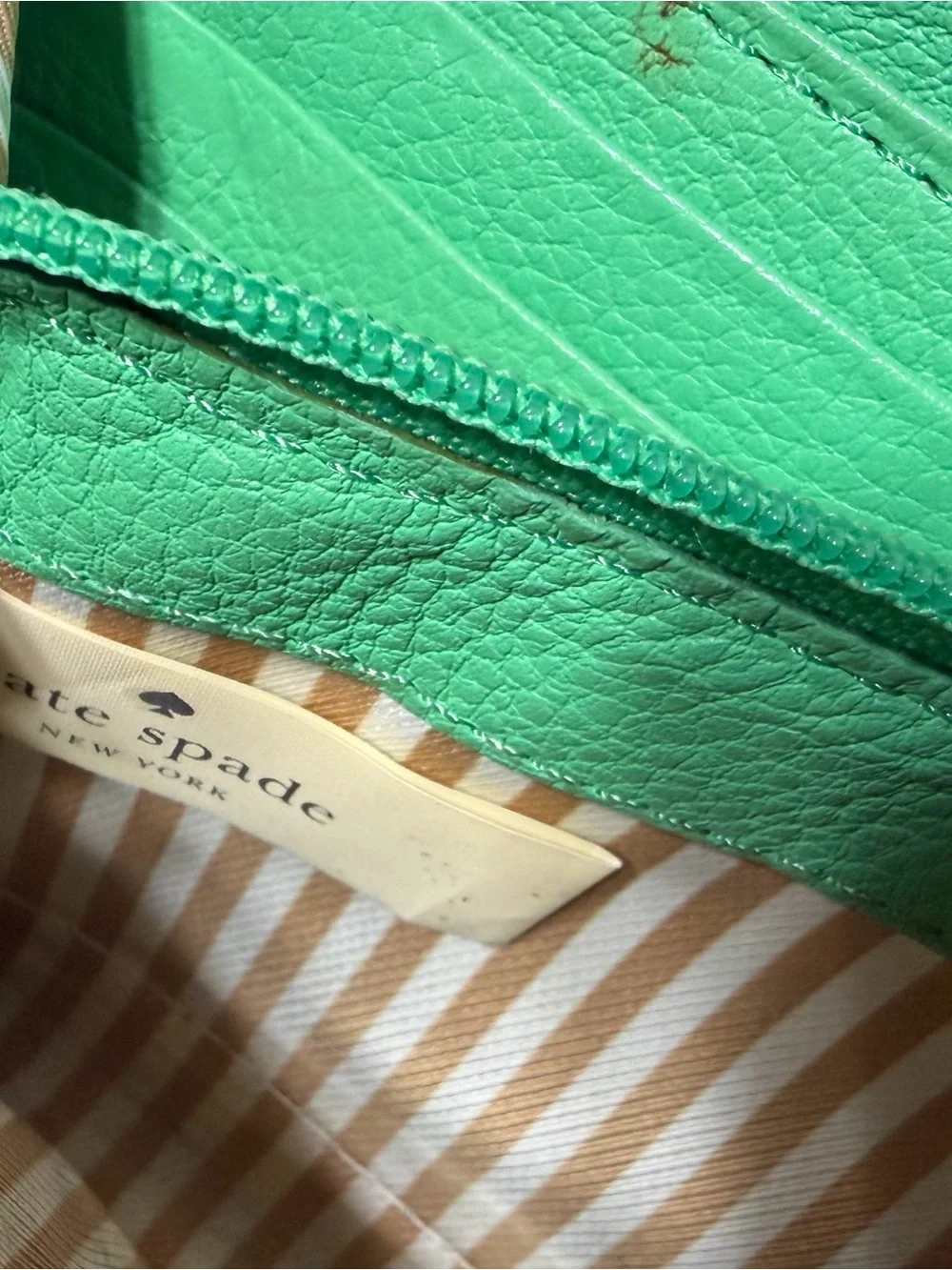 Kate Spade Green Leather Zip Wallet